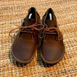 Clarks Faraway Field Beeswax Leather
